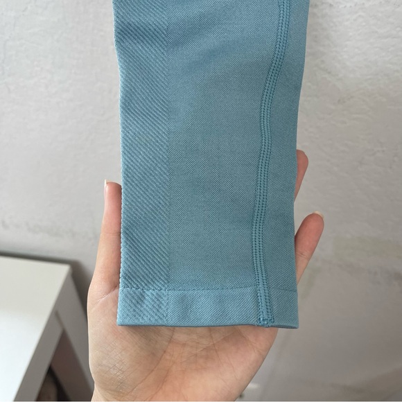 Spiritual Gangster Leggings & Bra Set Blue Size XS/S - Picture 4 of 5